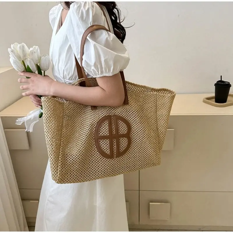 Straw Hollow Out Knitting Tote Bag Large Capacity Handmade Shoulder Handbag Women 2023 Designer Casual Beach Bag Ethnic Style