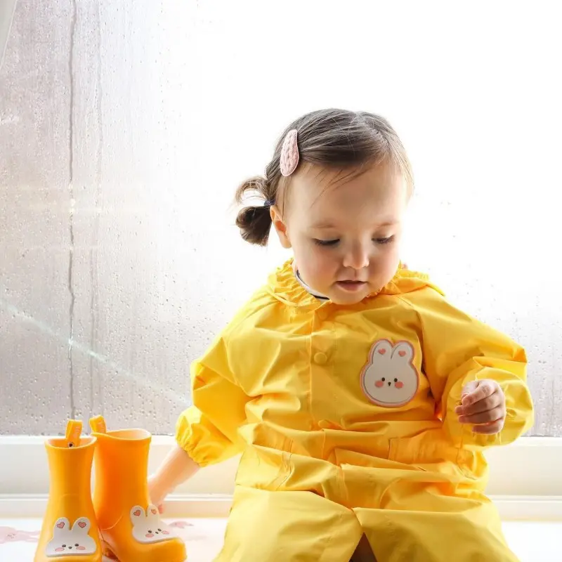 Children's Raincoats for Boys and Girls Full Body Waterproof Raincoats for Elementary School Kindergarten and Baby Raincoats