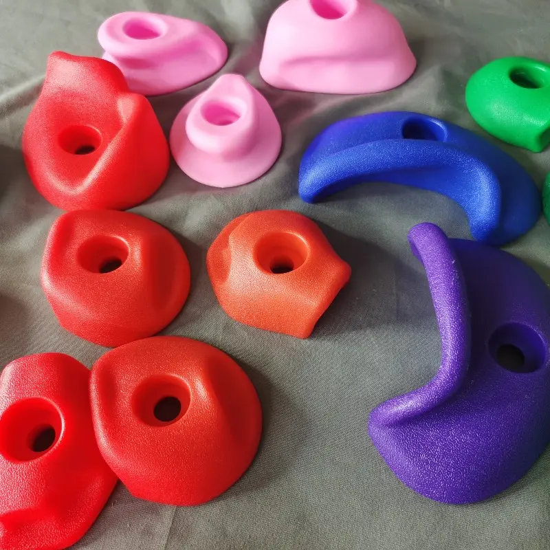 30pcs Kids Plastic Rock Climbing Wall Holds Games Indoor Outdoor Climbing Stones Set Playground DIY Rock Stone Wall Random Color