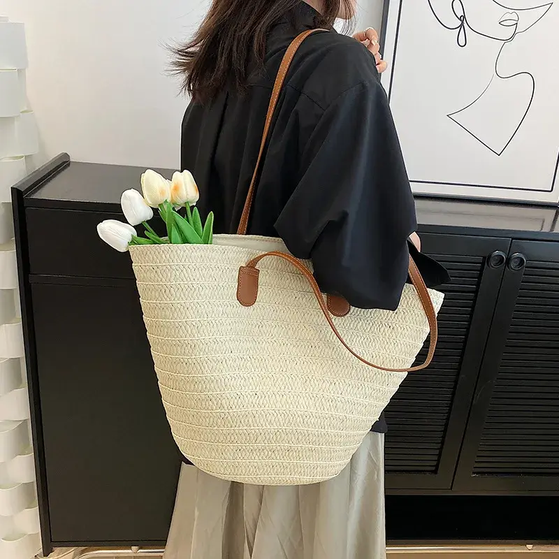 Women's Large Capacity Shoulder Bag Summer Woven Basket Handbag Fashionable Women's Beach Bag Bali Shopping Handbag Shoulder Bag