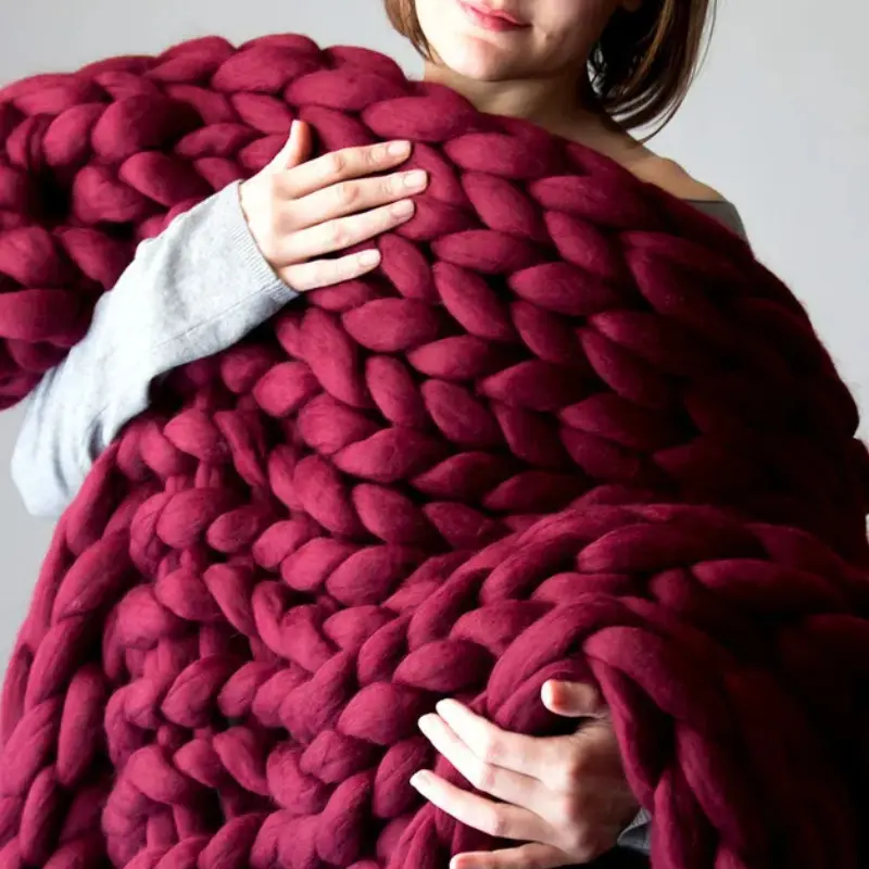 Multi Colored Polyester Knitted Thick Coarse Fabric Blanket Hand Woven Sofa Bed Blanket Autumn and Winter Blanket