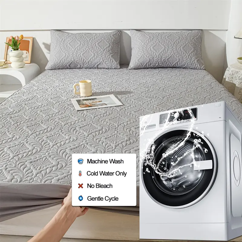 Waterproof Mattress Protector, Breathable Anti-mite Anti-bacterial Mattress Cover,Hypoallergenic Fitted Bed Sheet,Light gray