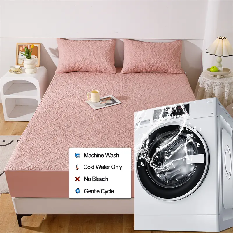 Hypoallergenic Waterproof Mattress Protector - Breathable Anti-Mite & Anti-Bacterial Mattress Cover, Single/Double, Pink
