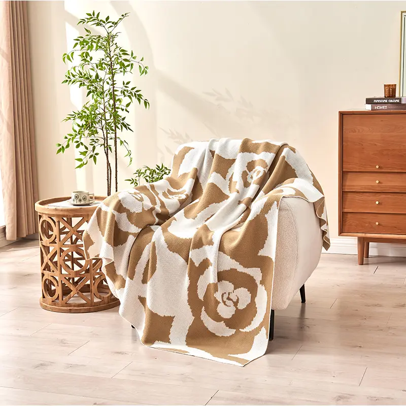 Simple Two-Color Camellia Knitted Blanket Soft Spring and Summer Office Nap Sofa Blankets High-End Multi-Purpose Single Quilt