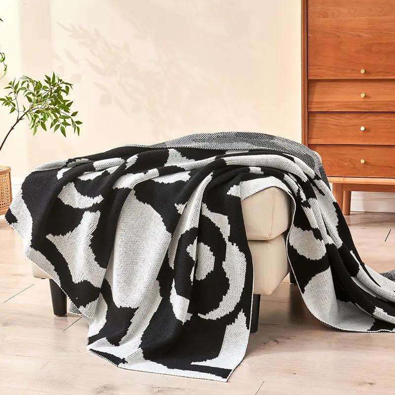 Simple Two-Color Camellia Knitted Blanket Soft Spring and Summer Office Nap Sofa Blankets High-End Multi-Purpose Single Quilt