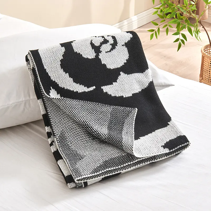 Simple Two-Color Camellia Knitted Blanket Soft Spring and Summer Office Nap Sofa Blankets High-End Multi-Purpose Single Quilt