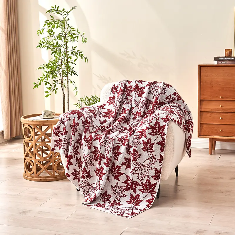 Red Maple Leaf Jacquard Knitted Towel Blanket Fashion Multifunctional Skin Friendly Bed Sheet Napping Shawl for Airplane Travel