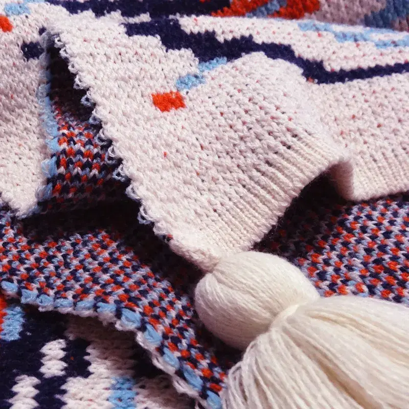 Bohemian Style Knitted Sofa Blankets Cover Multi Functional Decorative Blanket for Home Travel Shawl Cushion for All Seasons