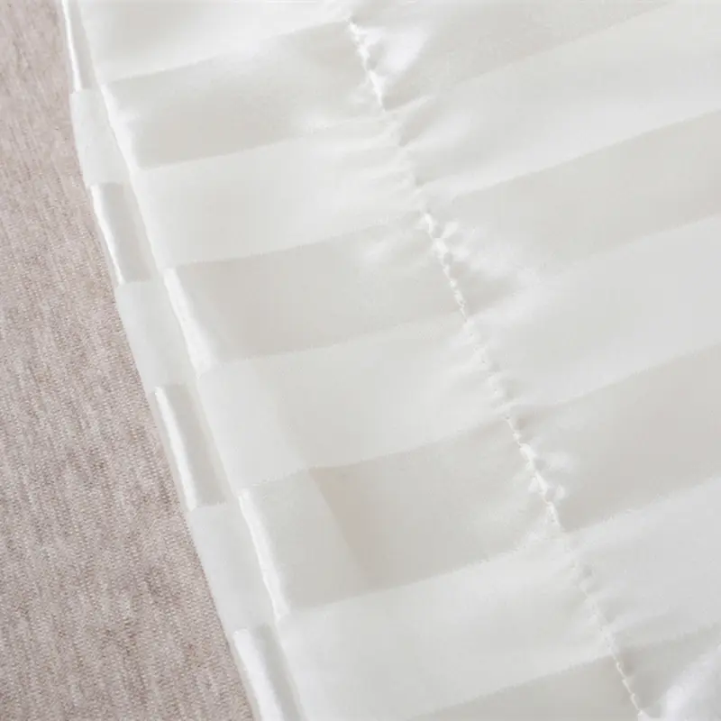 Luxury Satin Stripes Pillowcase Queen Soft Comfortable High End Pillow Cover King Size Jacquard Pillow Case Home Pillow Covers