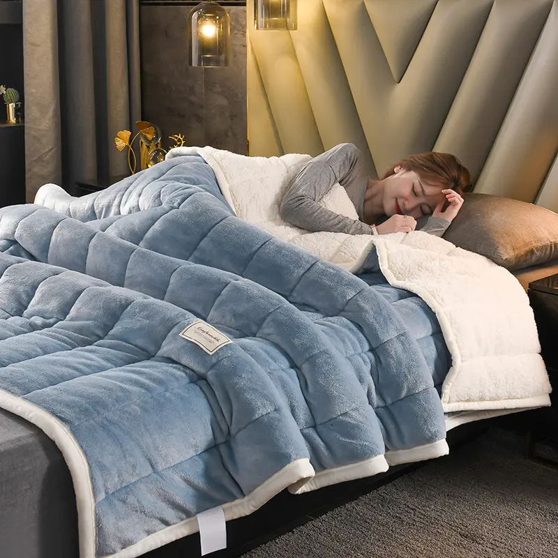 Coral Fleece Autumn Winter Warm Blankets for Bed 3 Layers Thicken Flannel Blanket Quilt Soft Comfortable Warmth Quilts Washable