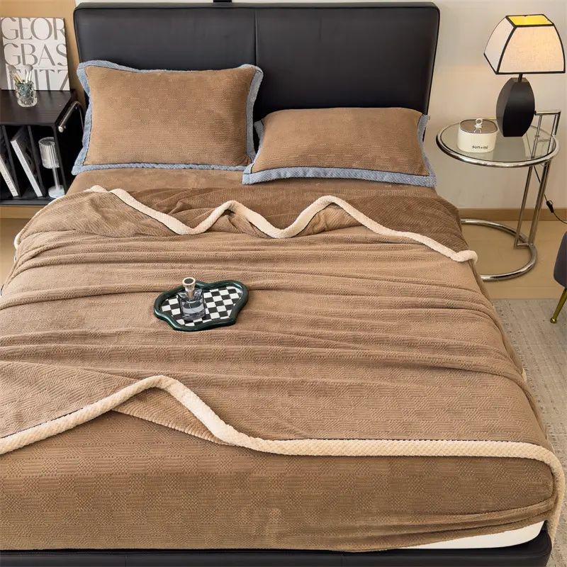 Carved Velvet Blanket Autumn Winter Warm Sofa Blanket Soft Comfortable Warmth Bed Blankets Throw Fluffy Breathable Bed Sheets
