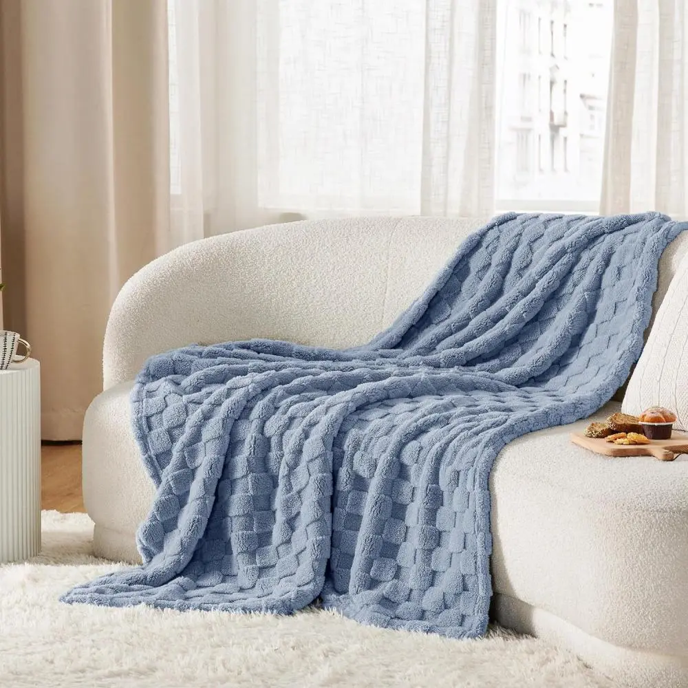 Soft Fluffy Warm Blanket for Sofa Chair , Cozy Blanket for Outdoor Camping Picnic Travel