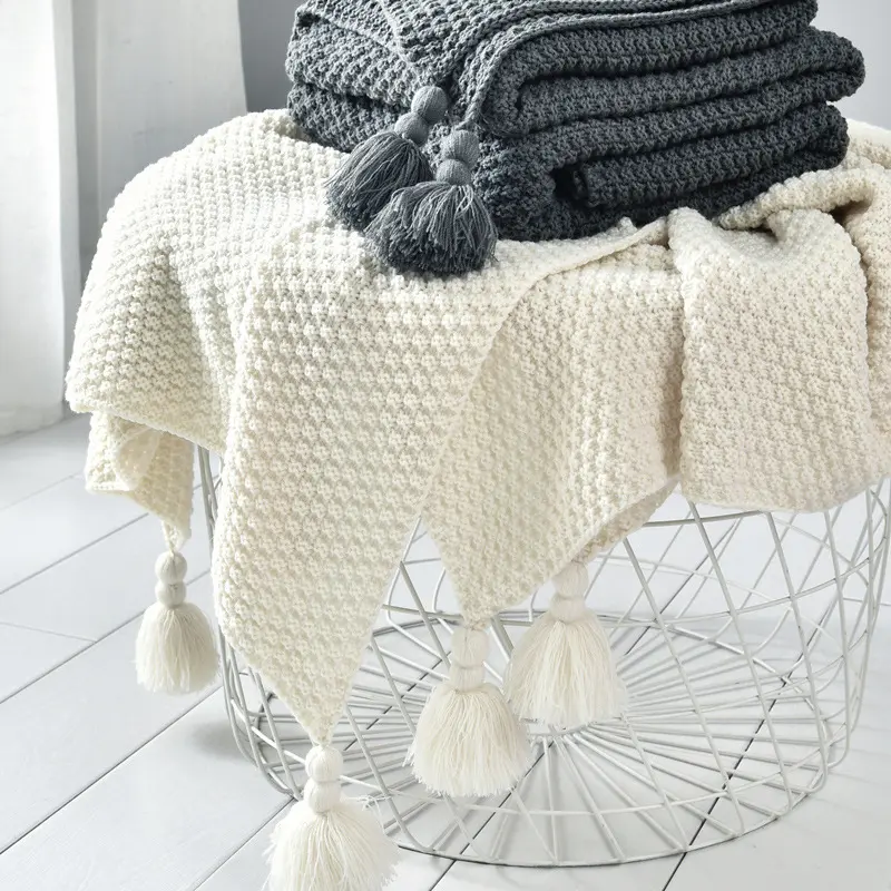 Scandinavian-Style Sofa Throw Blanket ,knitted Blanket with Fringe Yarn for Office Air-Conditioned Naps