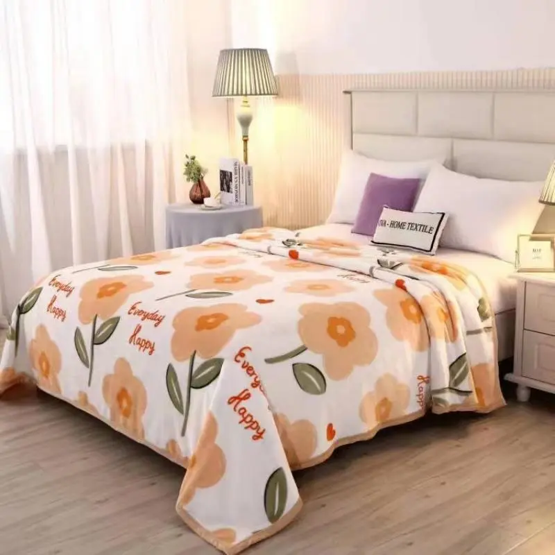 Clearance_Reinforced Thickness Flannel Two-sided Multifunction Warm Lid Blanket
