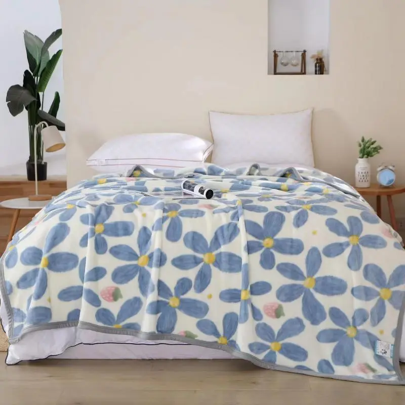 Clearance_Reinforced Thickness Flannel Two-sided Multifunction Warm Lid Blanket