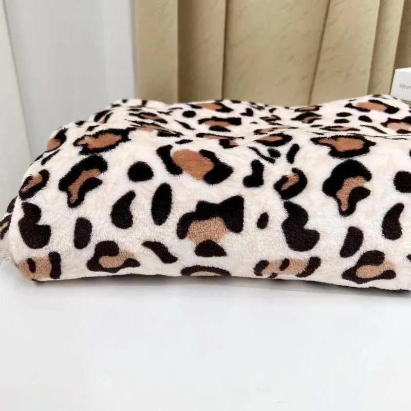 Summer Autumn Leopard Print Warm Blankets Dormitory Office Napping Blankets Sofa Air Conditioning Room Blankets