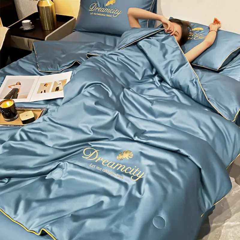 3Pcs Summer Quilt Set with Pillowcases, Ice Silk Embroidered Summer Thin Quilt, Air Conditioner Quilt, Machine Washable