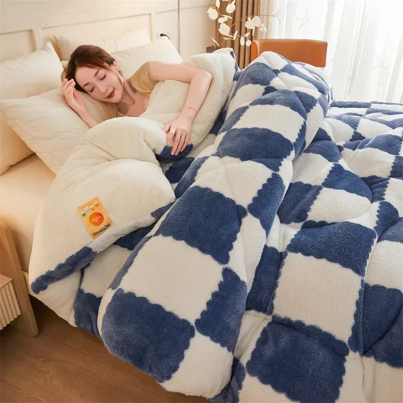 Super Thick Warm Winter Checkerboard Duvet Blankets Soft Artificial Lamb Cashmere Weighted Fluffy Warmth Duvet Comforter Quilt