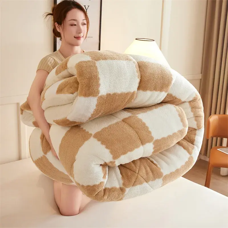 Super Thick Warm Winter Checkerboard Duvet Blankets Soft Artificial Lamb Cashmere Weighted Fluffy Warmth Duvet Comforter Quilt
