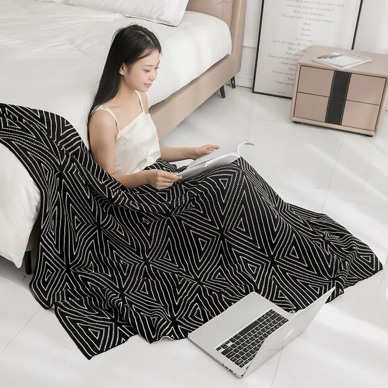Knitted Triangular Pattern Thin Blanket for Spring Autumn Nordic Cozy Sofa Cover for Office Living Room Versatile Shawl Cushion