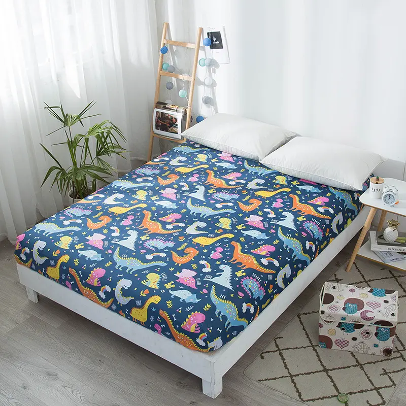 Strawberry Printed Soft Skin Friendly Bed Sheets Queen with Elastic Band Mattress Protector Fitted Sheet Comfortable Bed Linens