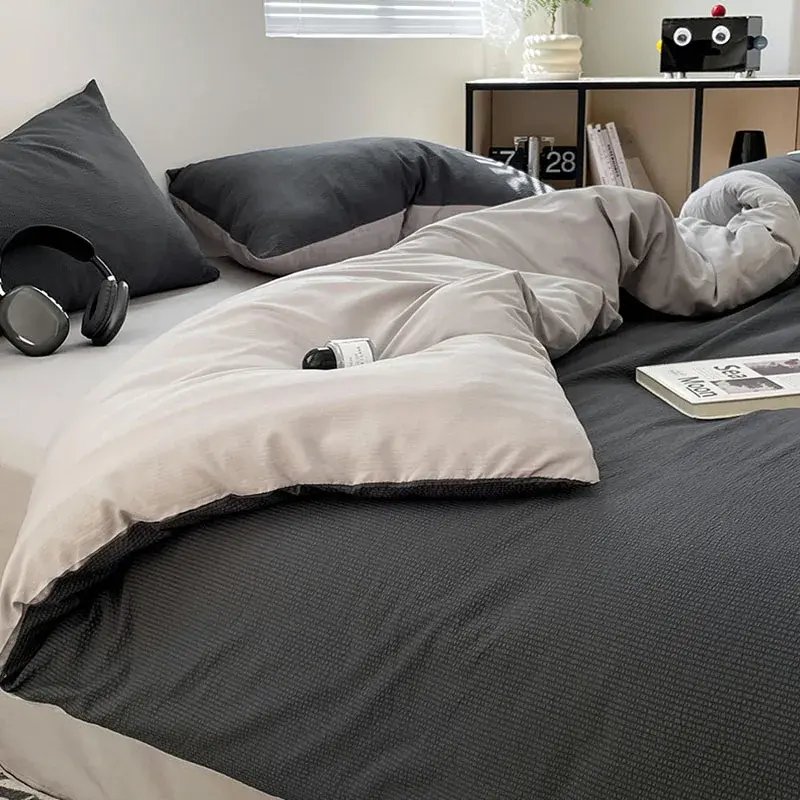 Solid Double-Sided Bubble Cotton Bed Four Piece Set Super Soft Naked Sleeping Duvet Cover Bed Sheet Single Double Bed Quilt Sets