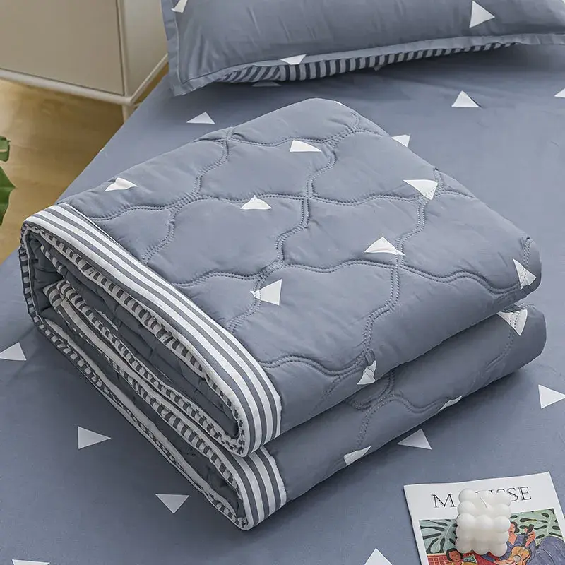 Quilting Spring Summer Quilt Soft Breathable Mechanical Wash Quilted Comforter Single Double Bed Quilts Children Adults Blanket