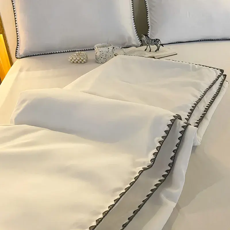 Embroidery Spring Summer Thin Comforter Soft Skin Friendly Breathable Cooling Blanket for Bed Washable Queen Quilt Single Double