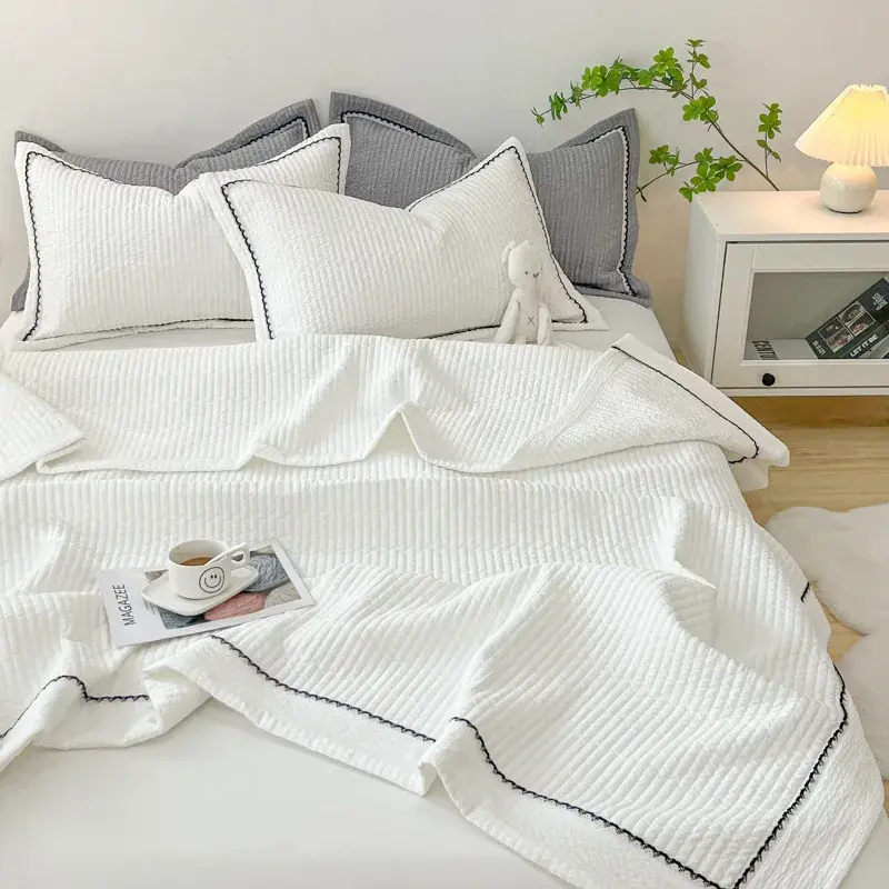 French Style Quilted Summer Comforter Set Elegance Princess Bubble Yarn Air Conditioning Quilt Set Skin-Friendly Blanket Summer