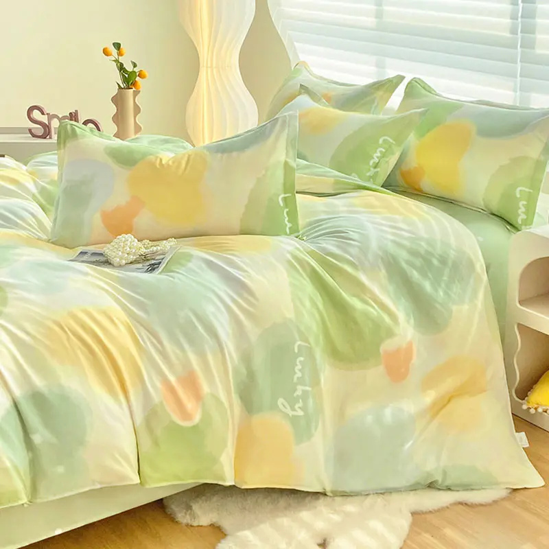1 Pcs Cute Pattern Printed Duvet Cover Super Soft Skin Friendly Comforter Cover for Sleeping Naked Single and Double Bed Clothes