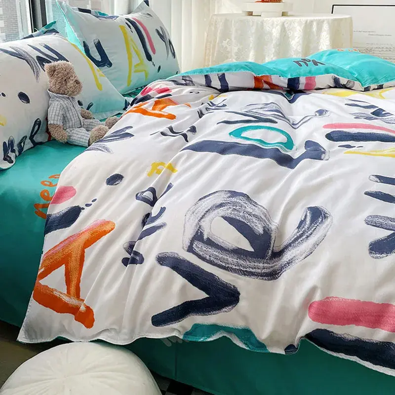 Nordic Style Letter Print Soft Bedding Sets Single or Double/king Queen Size Bedclothes Machine-Wash Non Pilling Comforter Kit