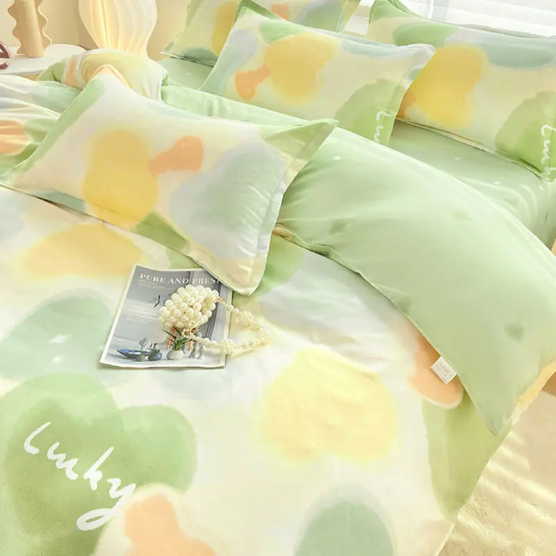 1 Pcs Cute Pattern Printed Duvet Cover Super Soft Skin Friendly Comforter Cover for Sleeping Naked Single and Double Bed Clothes