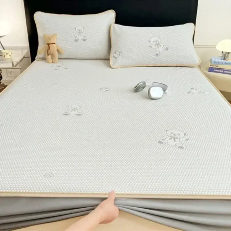 Summer Ice Bean Cooling Mat Fitted Sheet Little Bear Jacquard Breathable Bed Cover Wear-Resistant Air Conditioning Soft Pad