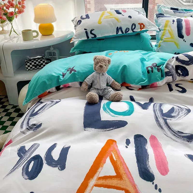Nordic Style Letter Print Soft Bedding Sets Single or Double/king Queen Size Bedclothes Machine-Wash Non Pilling Comforter Kit