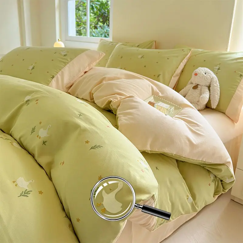 Fashionable Cartoon 3D Printed Soft Four Piece Bed Set Ab Double-Colored Skin-Friendly Bed Sheet Home Bed Linens for Adults