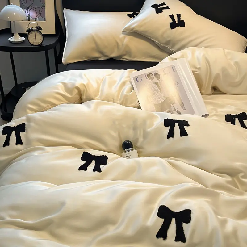 New Butterfly Embroidered Ice Silk Bedding Sets Summer Cooling Washable Rayon Duvet Cover Kit Queen/king Double Single Bed Set