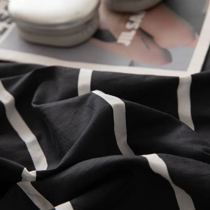Nordic Style 100% Cotton Contrasting Bedding Sets High Quality Queen Twin Size Bed Linens Machine-Wash Non Fading Comforter Set