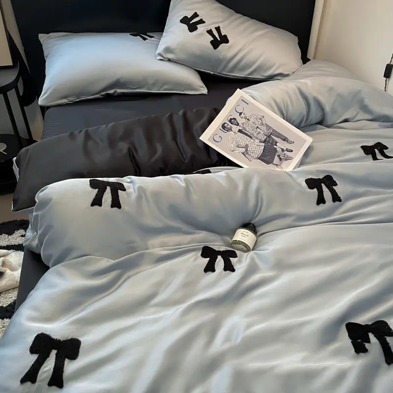 Nordic Style Rayon Silk Bow Embroidery Bedding Sets Ice Silk Duvet Covers Bed Sheet Pillowcases Queen/king Bedclothes for Summer