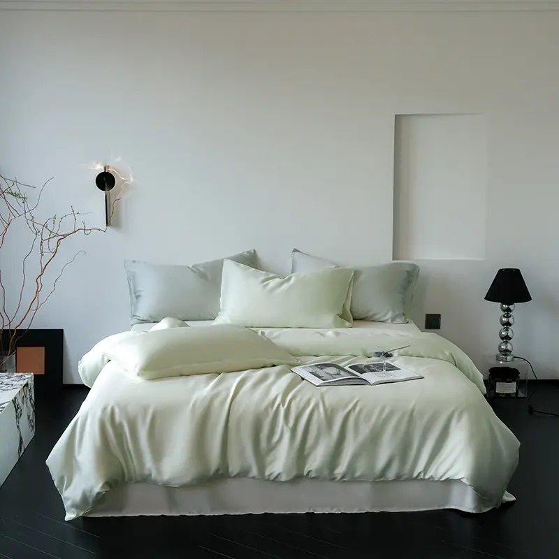 Summer New 60 Pure Silk Bedding Sets A-Class Super Soft Solid Color Bed Linens Smooth Skin-Friendly Cooling Comforter Sets
