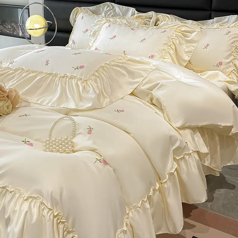 Princess Ice Silk Embroidery Bedding Sets Korean Summer Rayon Silky Duvet Set with Lace Naked Sleeping Soft Cozy Bedclothes