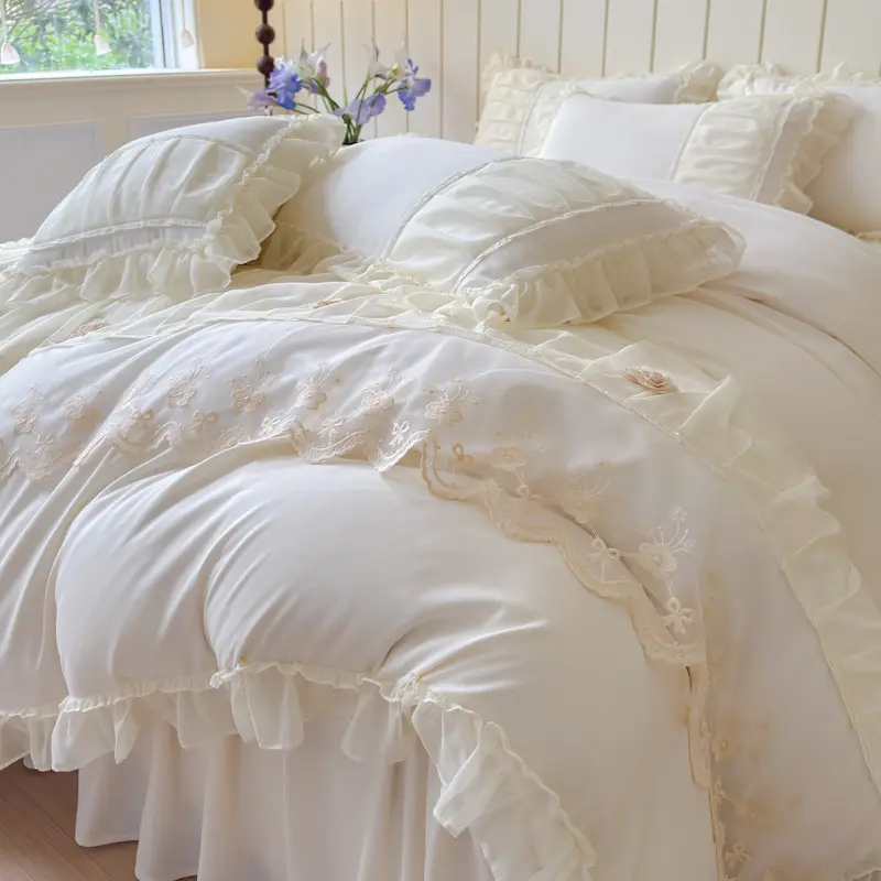 Luxury Solid Color Bed Skirt Bedding Sets with Lace Silky Breathable Bedclothes for Home All Seasons Single Double Bedspread Kit