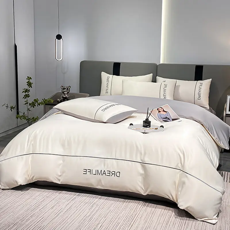 100% Silk Luxury Embroidery Bedding Sets High-End Summer Ice Silk Soft Duvet Cover Kit Skin Friendly Cooling Comforter Cover Set