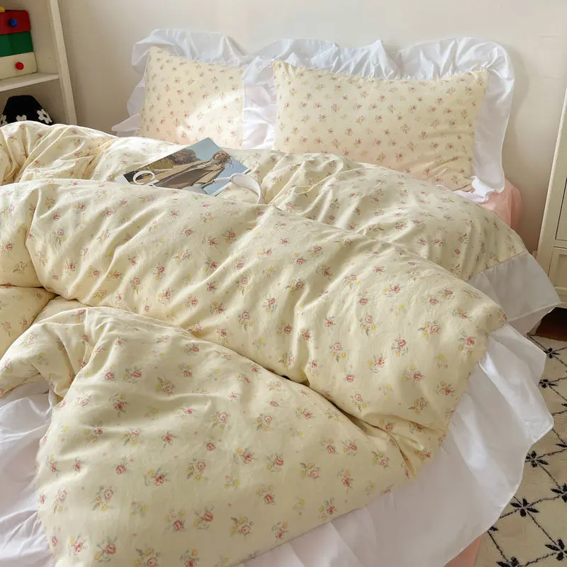 Romantic French Printed Bed Sets with Lace Naked Sleeping Skin Friendly Cozy Home Textile Kit Adults Child Comforter Cover Set