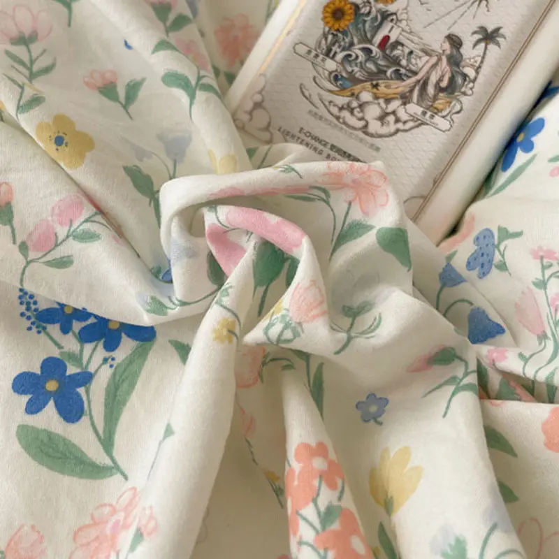 Romantic French Printed Bed Sets with Lace Naked Sleeping Skin Friendly Cozy Home Textile Kit Adults Child Comforter Cover Set