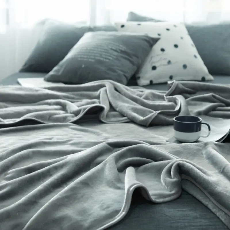 Flannel Blanket Soft Grey Coral Fleece Thick Quilt Bedding Nap Blankets Warm Cozy Solid Stripe Sofa Sleep Cover Bedspread Single