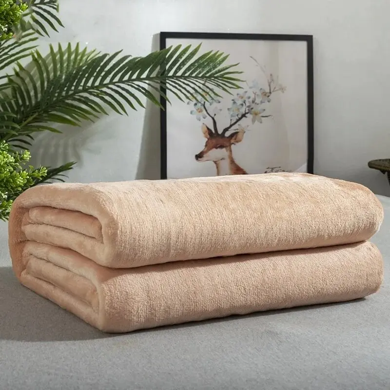70x100cm Single Person Small Blanket Solid Color Coral Velvet Air-Conditioned Plush Comfortable and Warm Solid Color Blanket