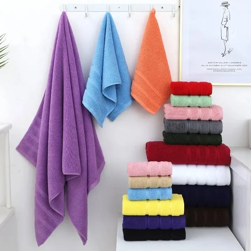 Solid Black Bath Towel With Striped Decor,Soft Water Absorbent Swimming Beach Bathroom Home Five-Star Hotel Towels 70*140cm*1pc
