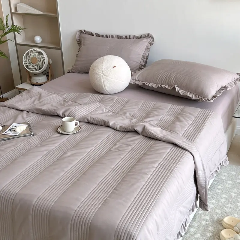 Washed Cotton Summer Quilt with Ruffle Quilted Stripe Thin Air Condition Comforter Green Korean Single Blanket 150*200cm