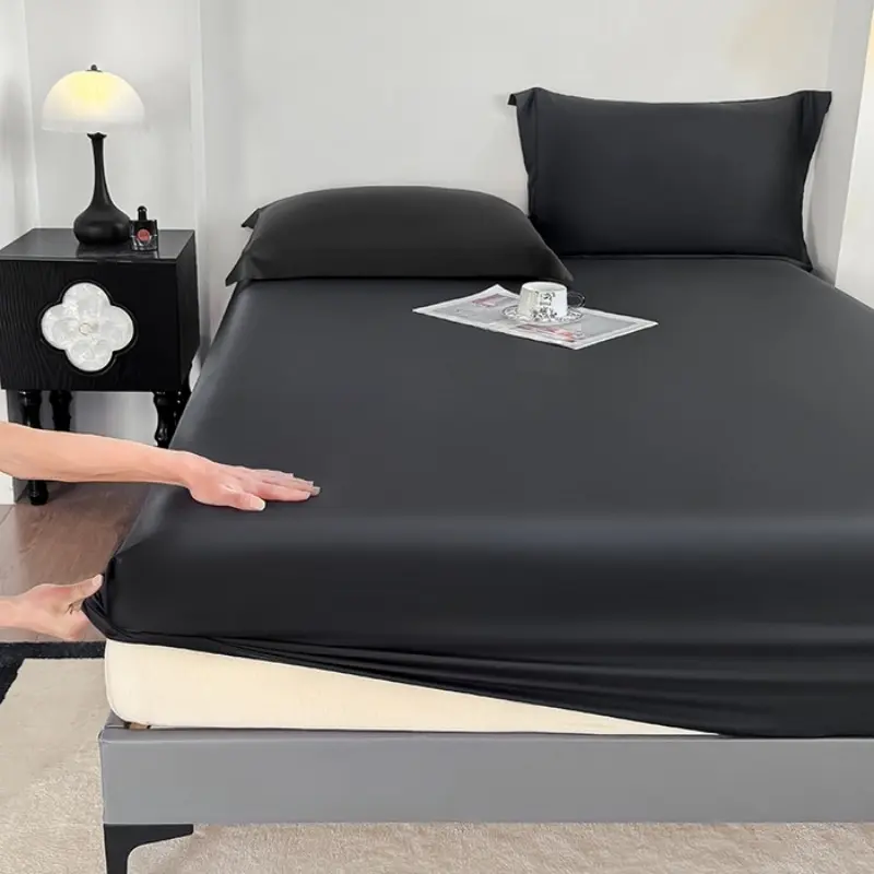 1pc Home Fitted Sheet,Luxury Eucalyptus Lyocell Fiber Queen Mattress Cover,Black Silky Bed Sheets Linens 180*200*1pc