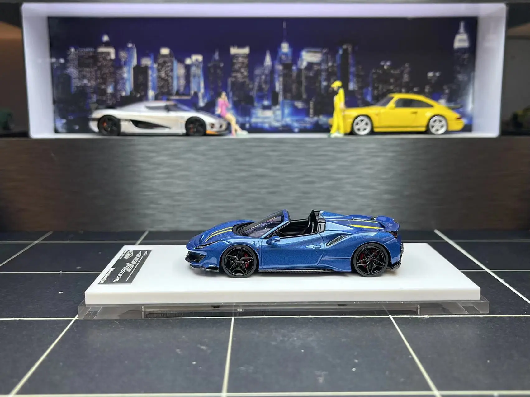 NEY1:64 488pista Diecast Model Car Resin Limited edition Collectible Hobbies Toy Gifts Gifts